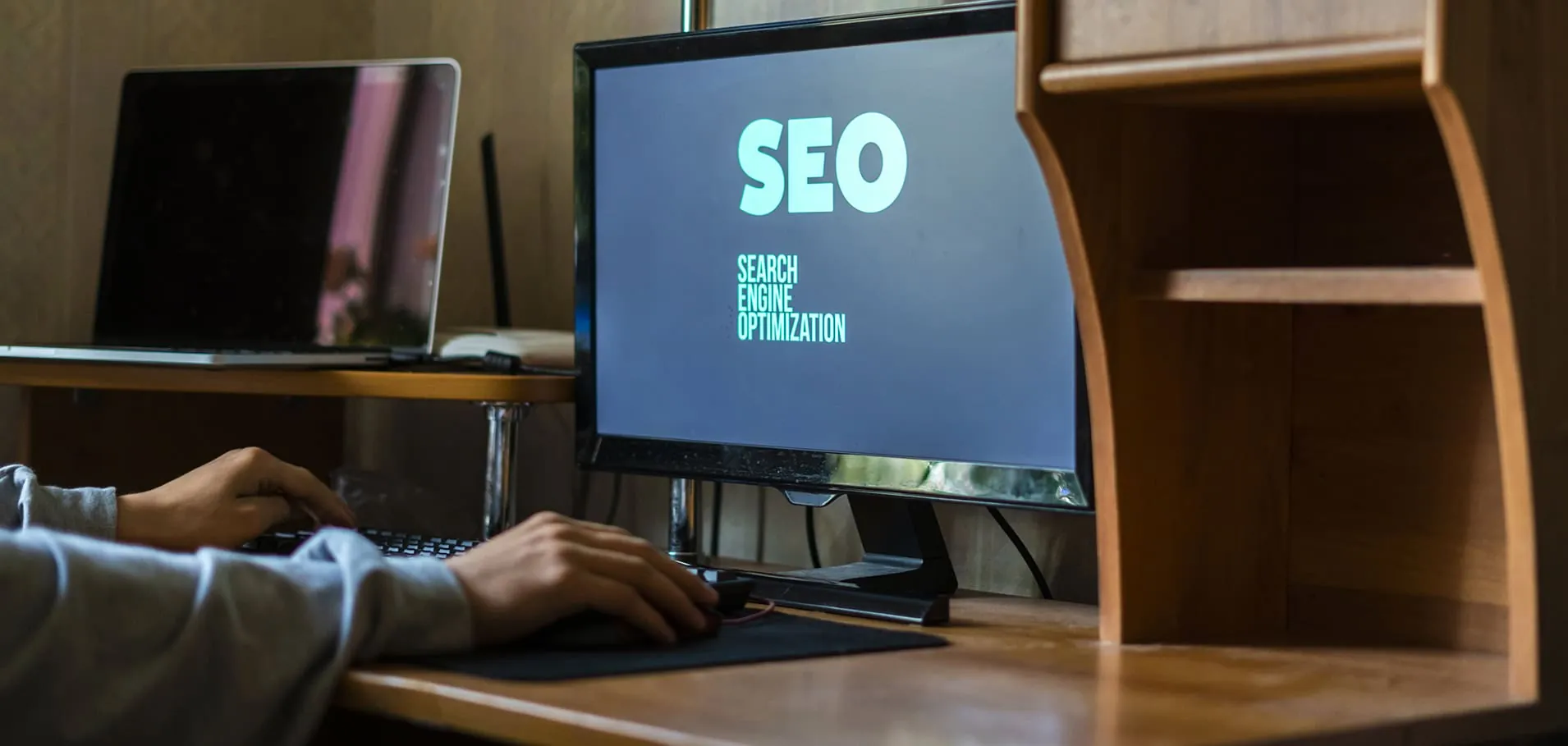 search-engine-optimization-text-on-computer-monito-2025-01-27-00-19-16-utc-1.jpg
